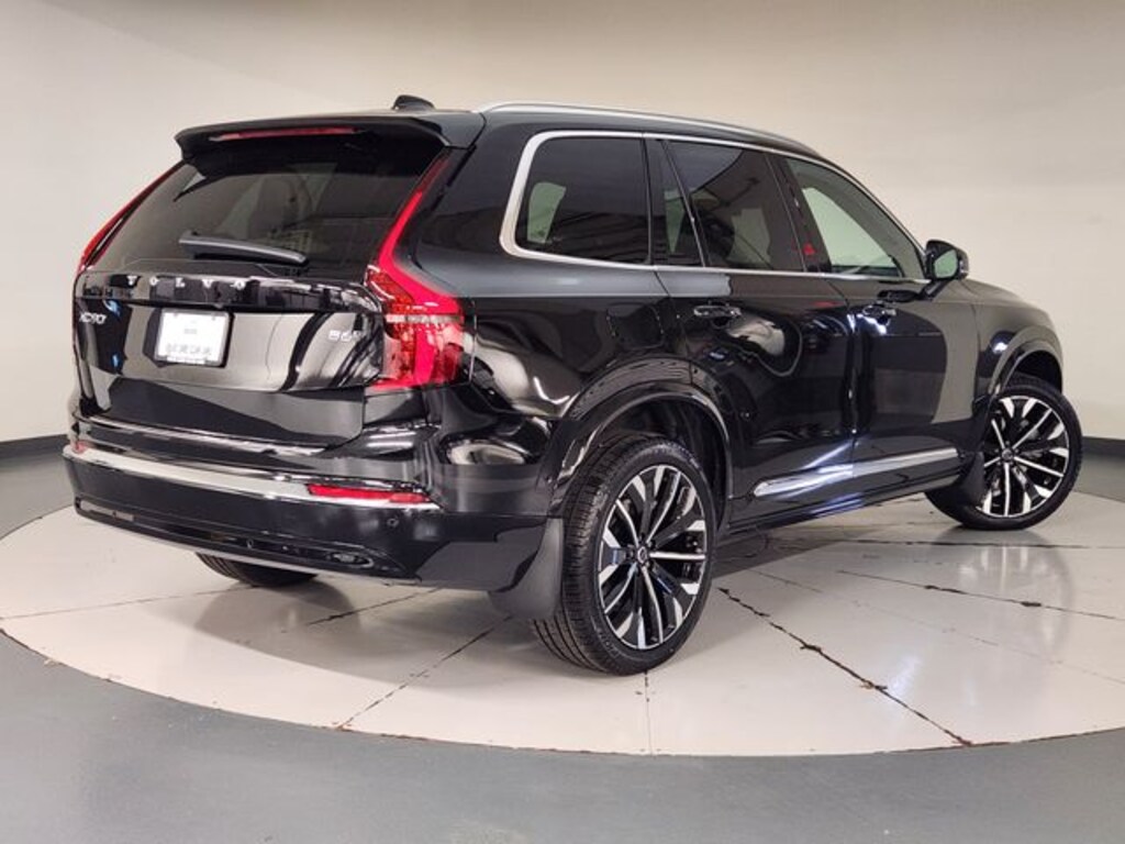 New 2026 Volvo XC90 B6 Plus 7-Seater SUV