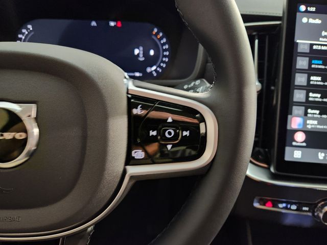 2026 Volvo XC90 Plus - Photo 29