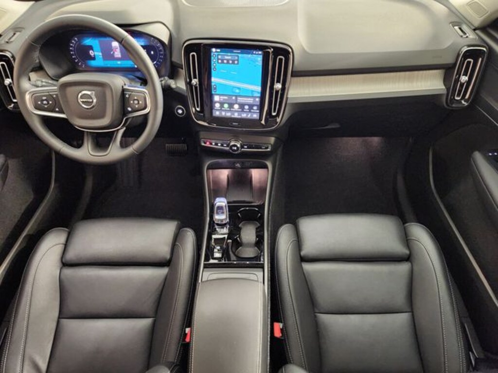 Certified 2026 Volvo XC40 B5 Plus SUV