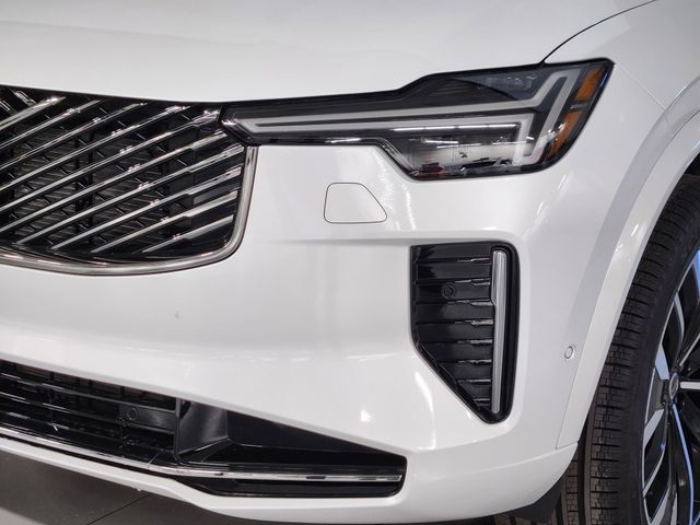 2026 Volvo XC90 Plus - Photo 12