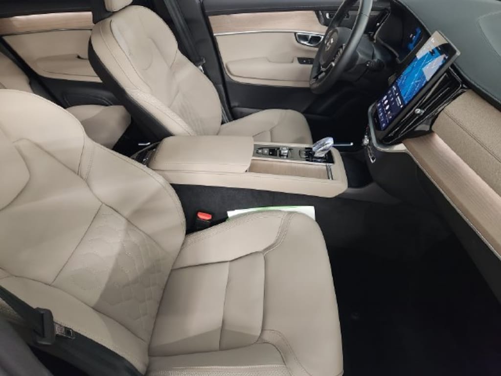 Certified 2026 Volvo XC90 B6 Plus 7-Seater SUV