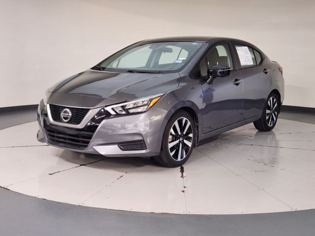 Used 2022 Nissan Versa 1.6 SR Sedan