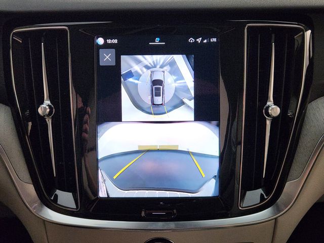 2026 Volvo V60 Cross Country Plus - Photo 18