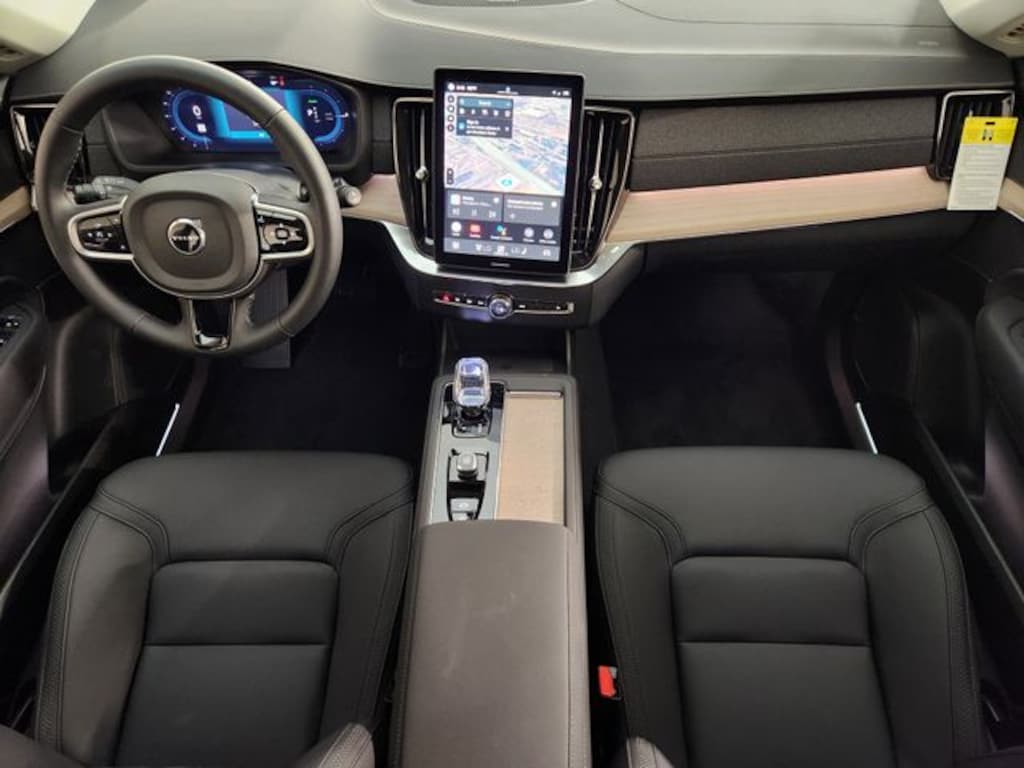 New 2025 Volvo XC90 plug-in hybrid T8 (2025.5) Plus 7-Seater SUV