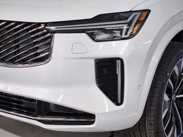 2026 Volvo XC90 Ultra - Photo 11