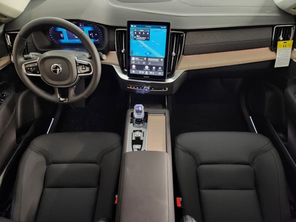 New 2026 Volvo XC90 B5 Core SUV