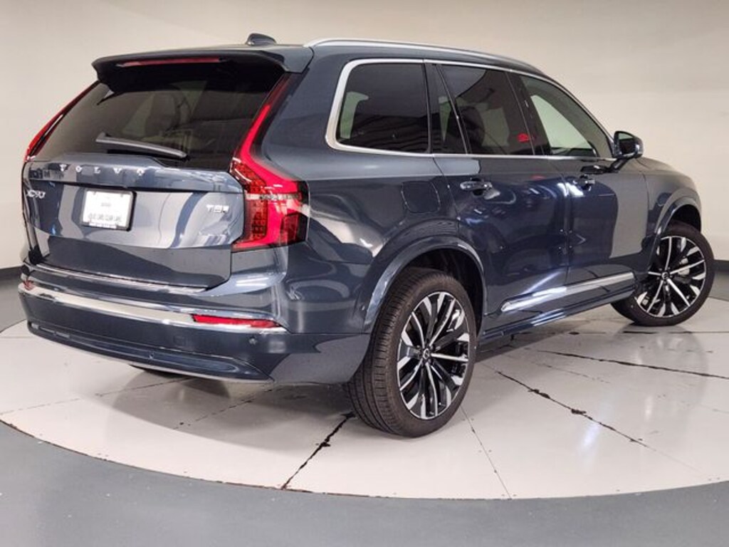 New 2026 Volvo XC90 Plug-In Hybrid T8 Plus SUV
