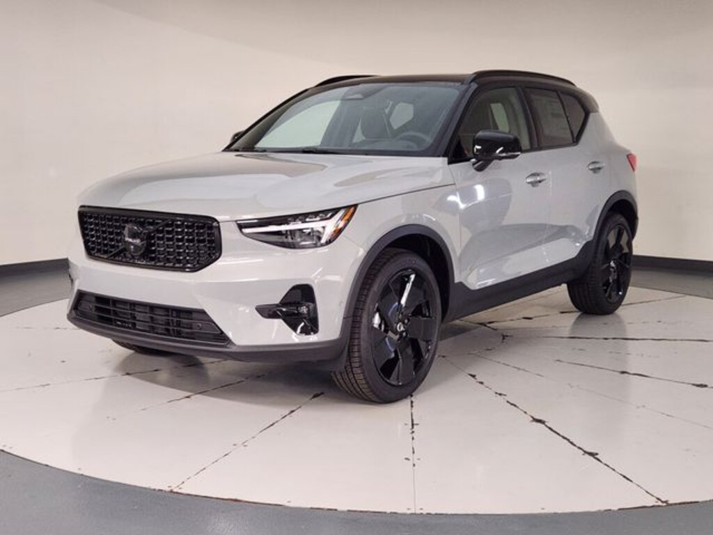 New 2026 Volvo XC40 B5 Ultra Black Edition SUV