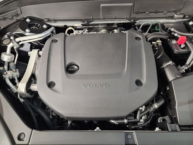 2026 Volvo XC90 Plus - Photo 33