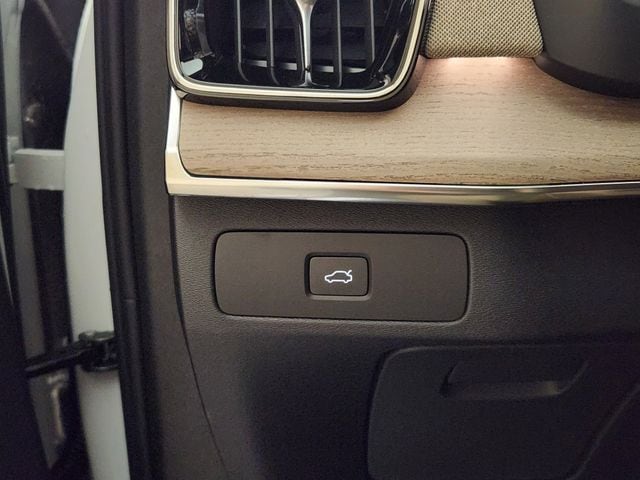 2026 Volvo XC90 Ultra - Photo 21