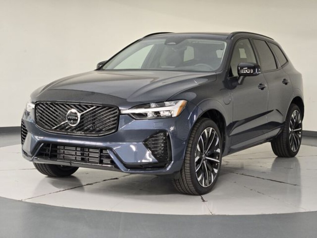 New 2026 Volvo XC60 Plug-In Hybrid T8 Ultra SUV