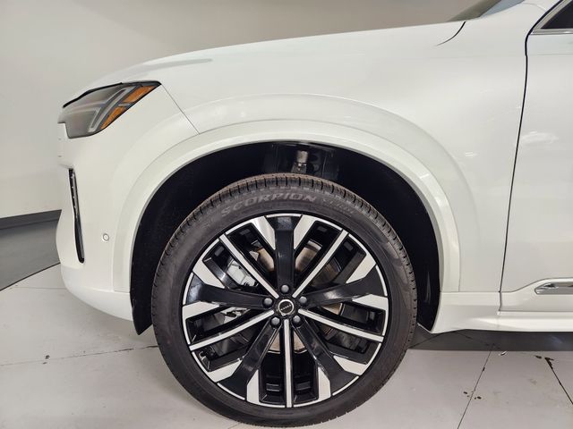 2026 Volvo XC90 Plus - Photo 11
