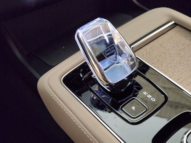 2026 Volvo XC90 Plus - Photo 20