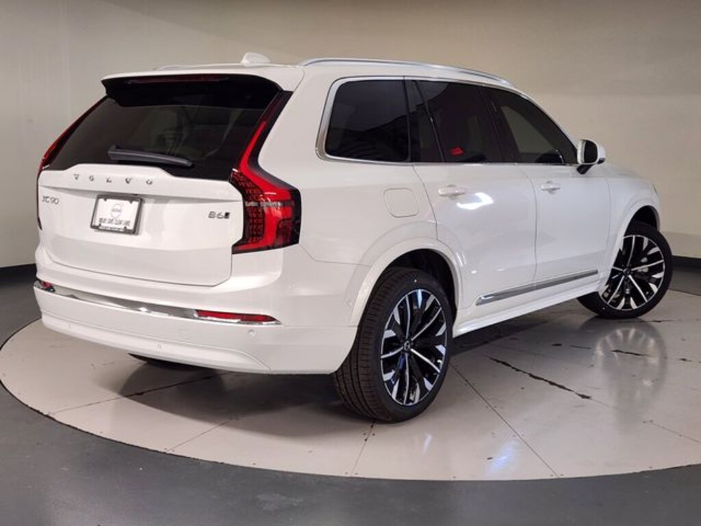 New 2026 Volvo XC90 B6 Ultra SUV