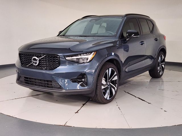 2026 Volvo XC40 Ultra