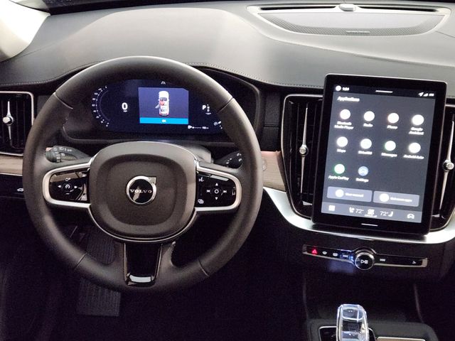 2026 Volvo XC90 Plus - Photo 27