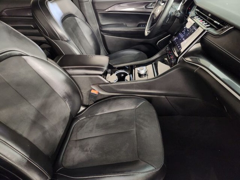 Used 2021 Jeep Grand Cherokee L Altitude SUV