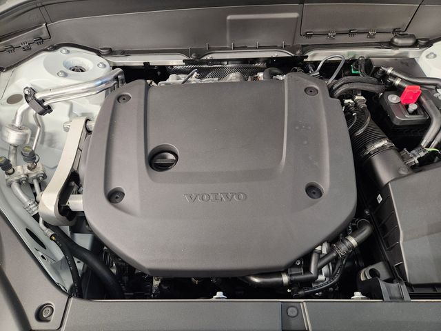 2026 Volvo XC90 Plus - Photo 32