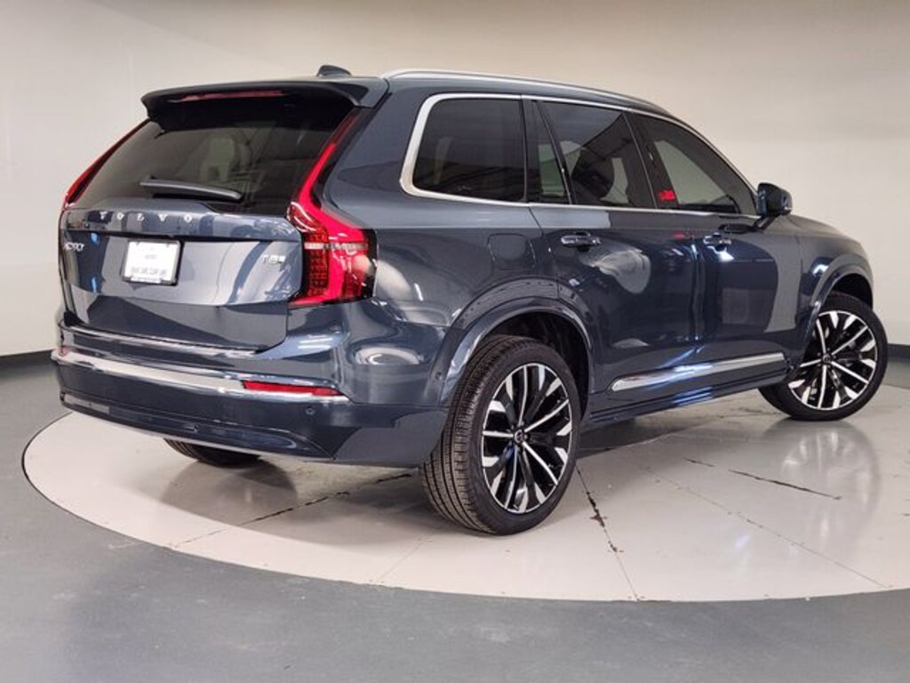 New 2026 Volvo XC90 Plug-In Hybrid T8 Ultra SUV