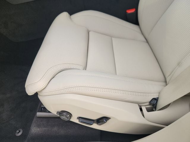 2026 Volvo XC90 Ultra - Photo 22