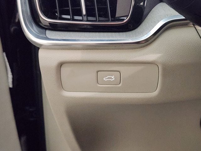 2026 Volvo V60 Cross Country Plus - Photo 22