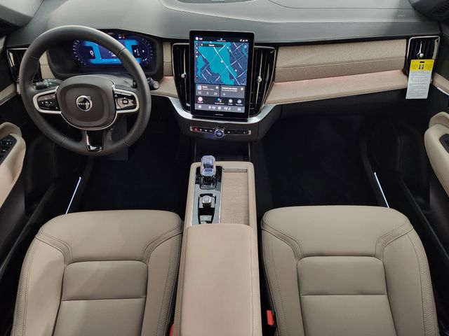 2026 Volvo XC90 Plus - Photo 4