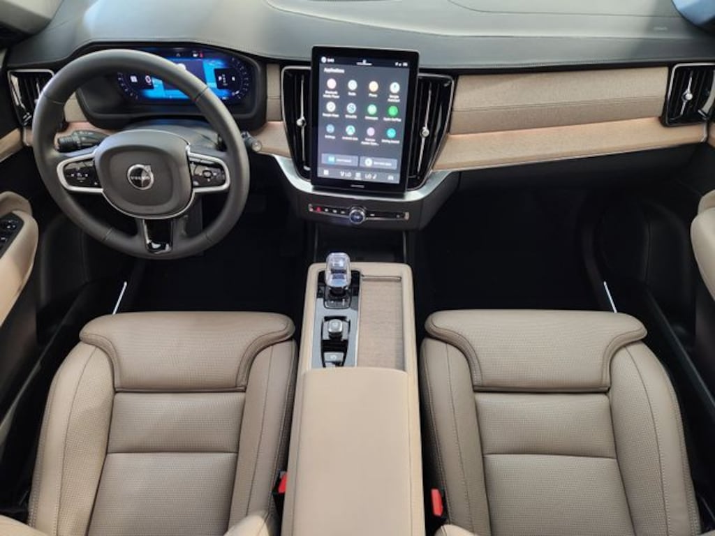 Certified 2026 Volvo XC90 B6 Ultra SUV