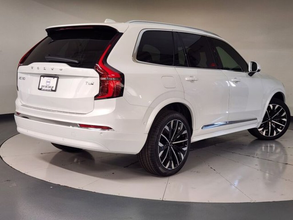New 2026 Volvo XC90 plug-in hybrid T8 Plus 7-Seater SUV