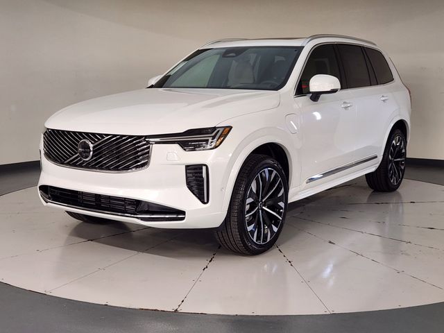 New 2026 Volvo XC90 plug-in hybrid T8 Plus 7-Seater