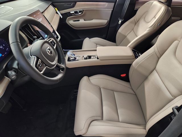 2026 Volvo XC90 Ultra - Photo 13