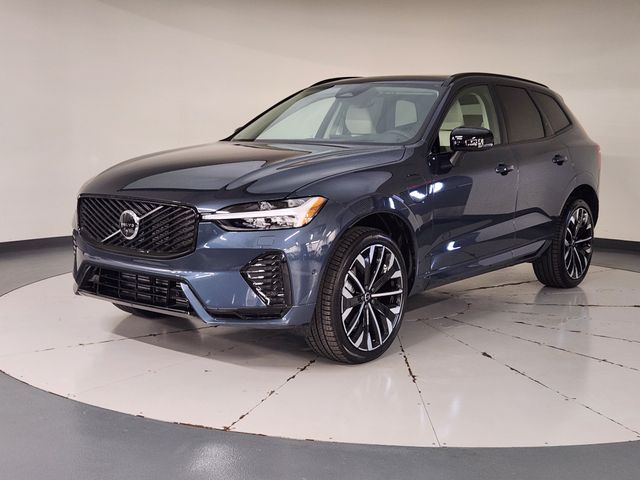 New 2026 Volvo XC60 plug-in hybrid T8 Ultra