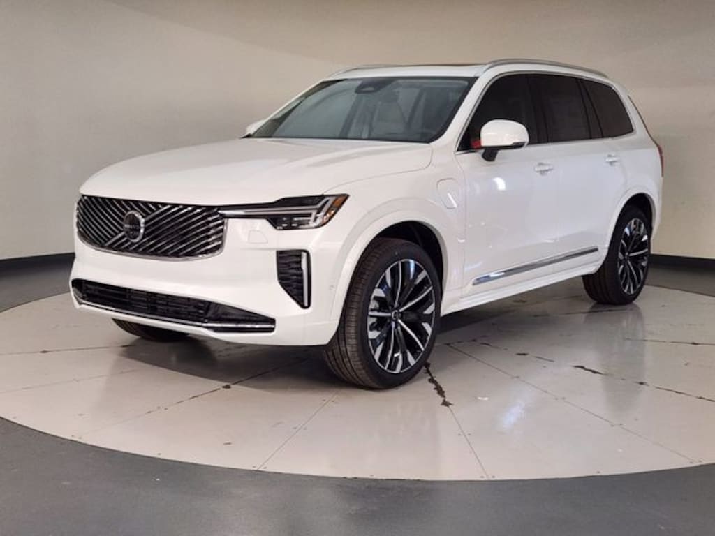 New 2026 Volvo XC90 Plug-In Hybrid T8 Ultra SUV
