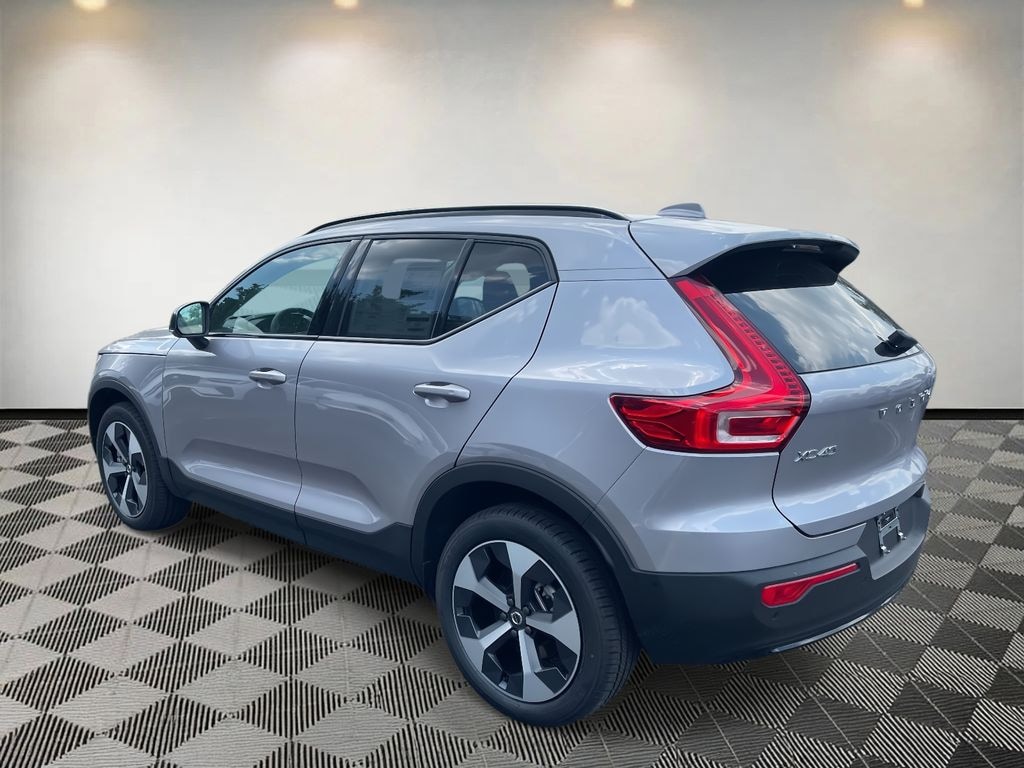 New 2026 Volvo XC40 B5 Plus SUV