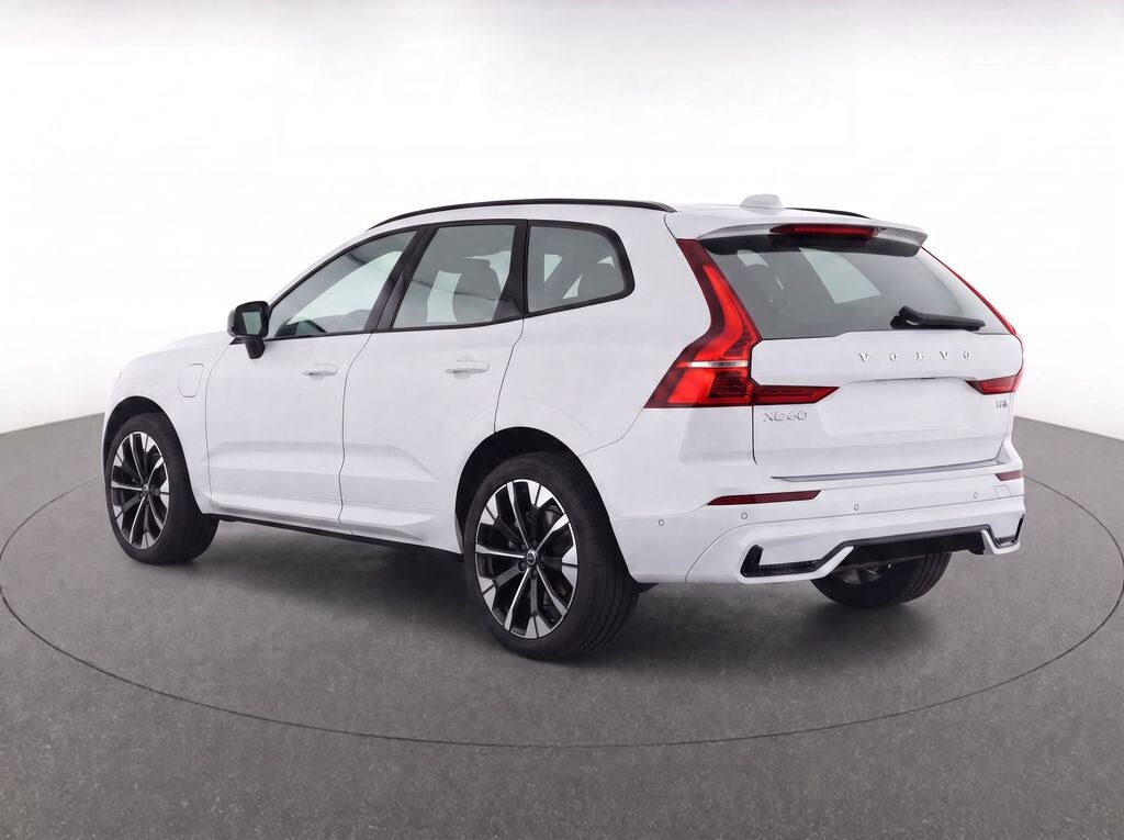 New 2026 Volvo XC60 plug-in hybrid T8 Ultra SUV