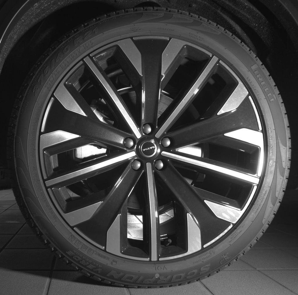 2026 Volvo XC90 Plus - Photo 21