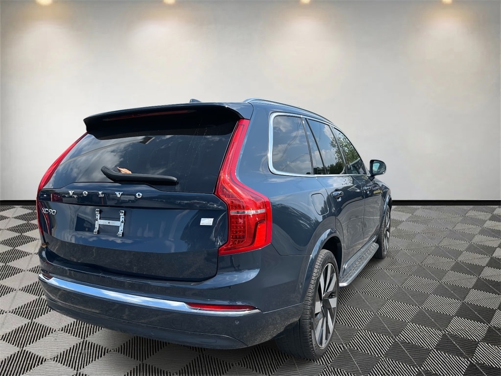 Certified 2023 Volvo XC90 Recharge Plug-In Hybrid Ultimate 6-Seater SUV