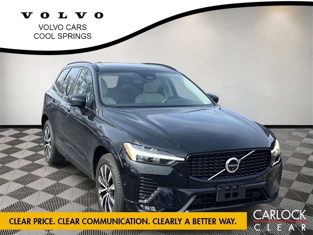 2024 Volvo XC60 Plus's photo