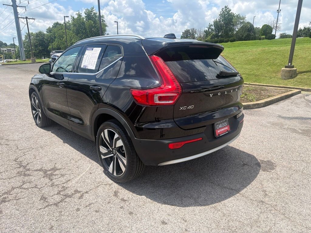Certified 2024 Volvo XC40 B5 Plus Bright SUV