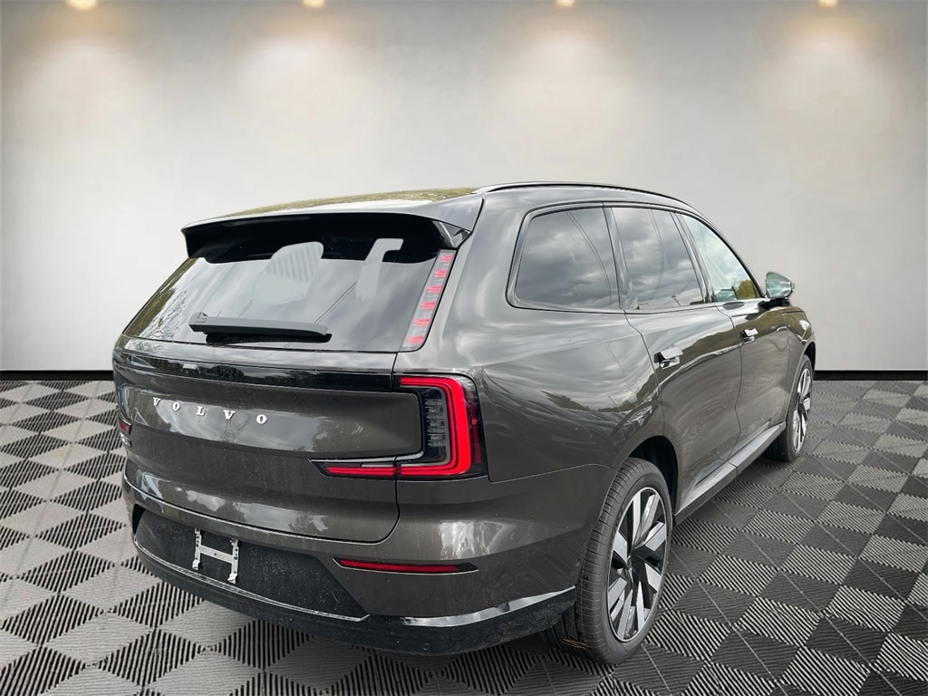 New 2025 Volvo EX90 Twin Motor Plus 6-Seater SUV