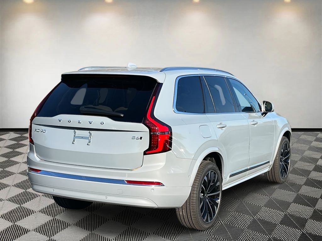 New 2026 Volvo XC90 B6 Plus 7-Seater SUV