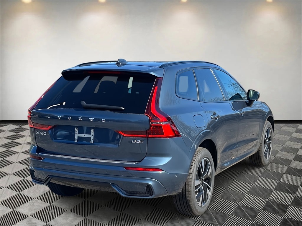 New 2026 Volvo XC60 B5 Plus SUV