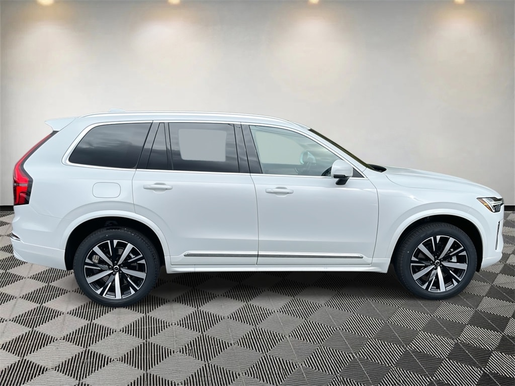 Used 2026 Volvo XC90 B5 Core SUV