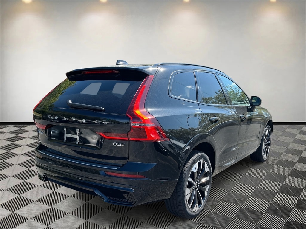 New 2026 Volvo XC60 B5 Plus SUV