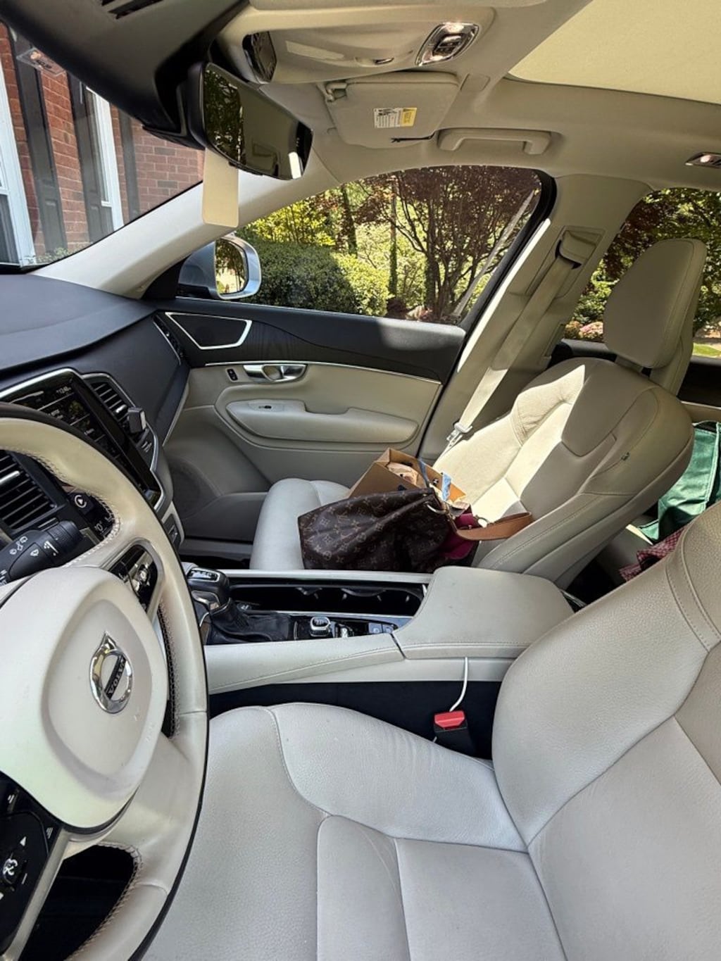 Used 2020 Volvo XC90 T5 Momentum 7 Passenger SUV