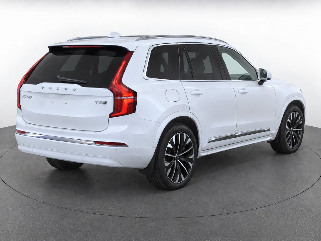 New 2026 Volvo XC90 plug-in hybrid T8 Ultra 7-Seater SUV