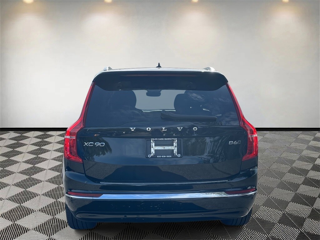2023 Volvo XC90 AWD Plus photo 3