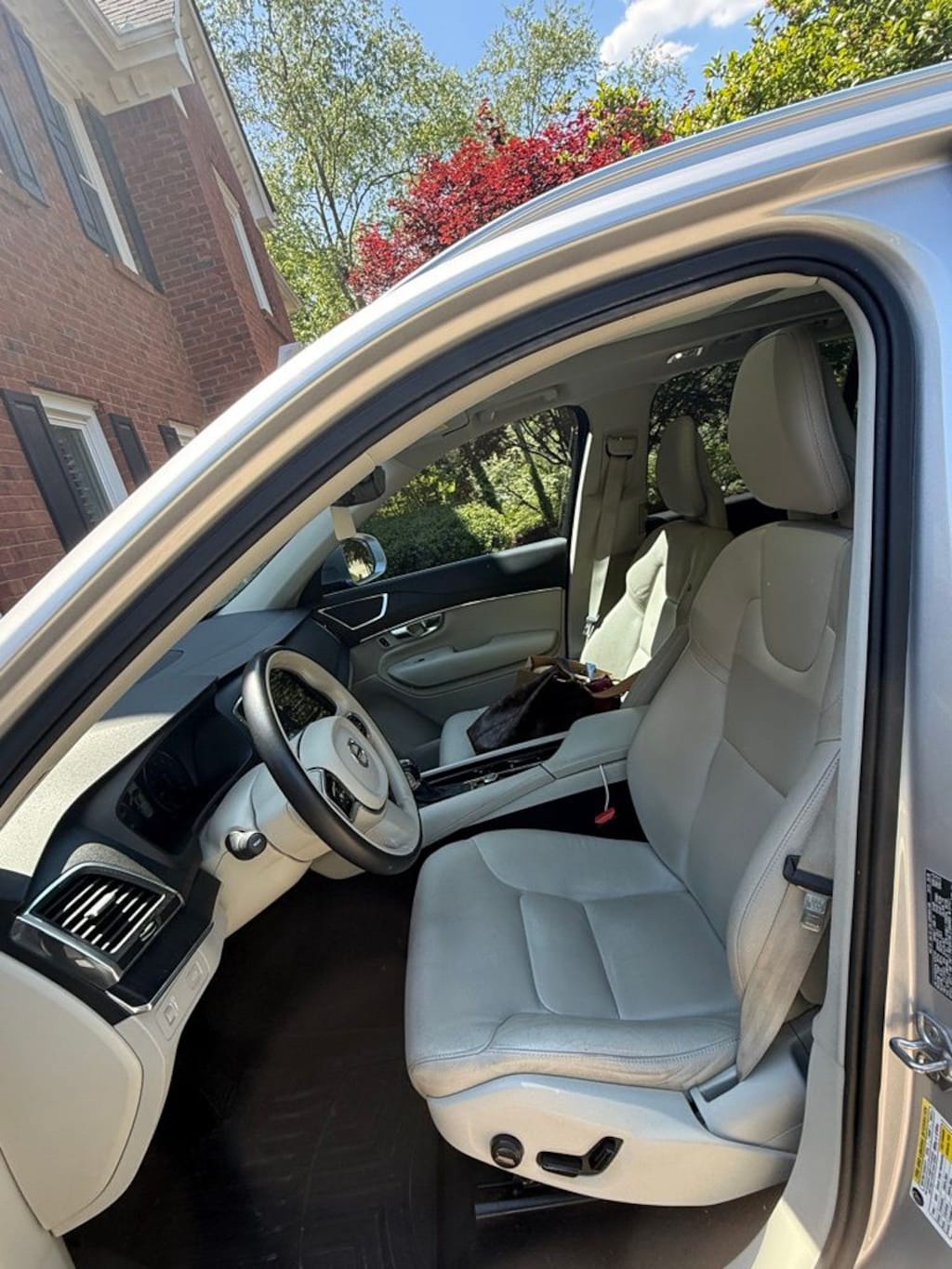 Used 2020 Volvo XC90 T5 Momentum 7 Passenger SUV