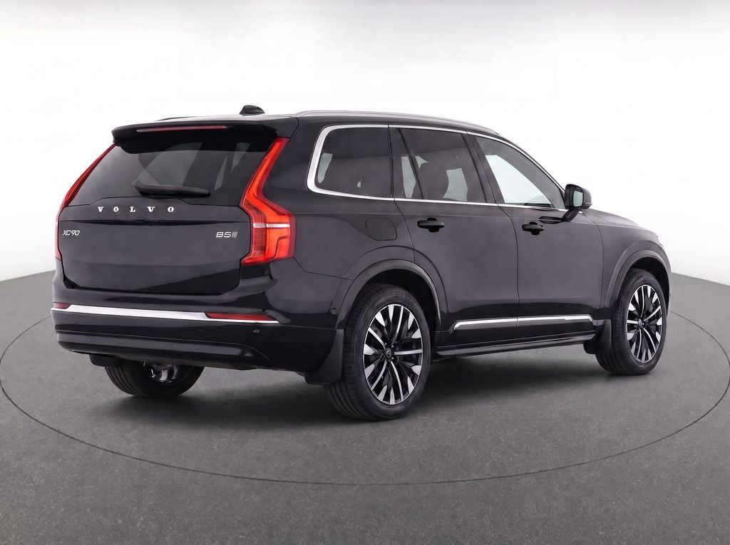 New 2026 Volvo XC90 B5 Plus 7-Seater SUV