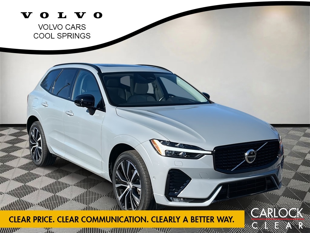 2025 Volvo XC60 Plus's photo