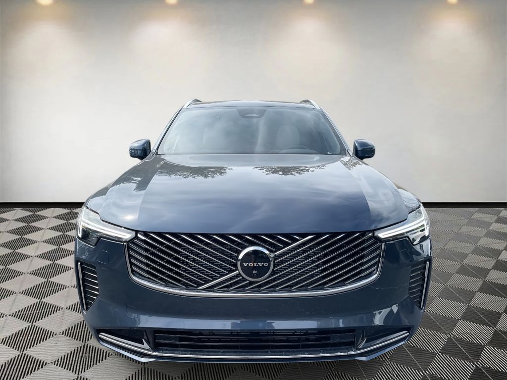 2026 Volvo XC90 Plus - Photo 7